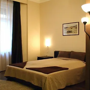Budapest Suites בודפשט